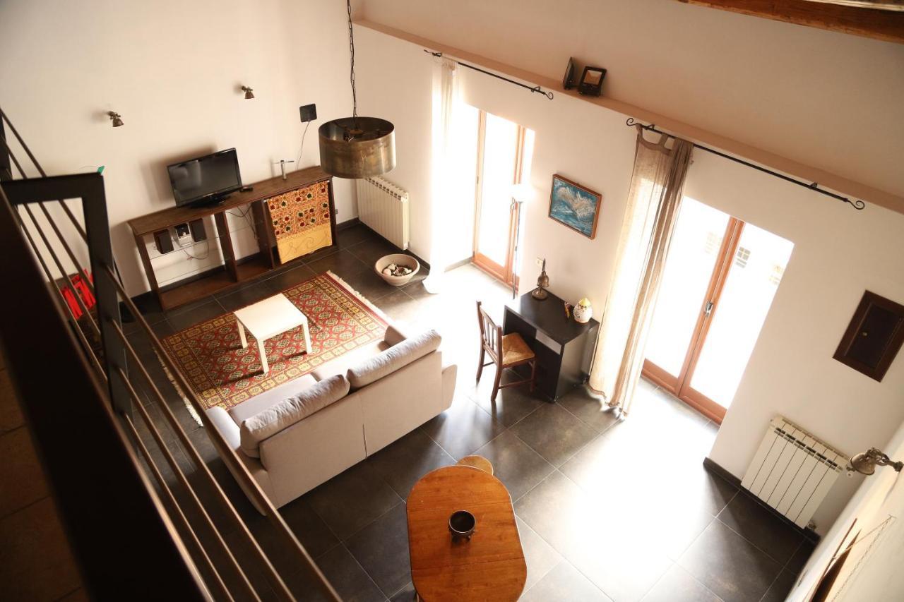 Tavola Tonda Apartament Palermo Bagian luar foto