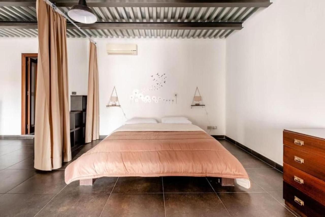 Tavola Tonda Apartament Palermo Bagian luar foto
