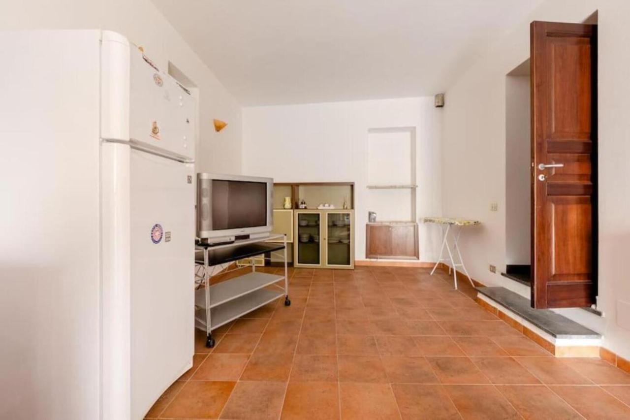 Tavola Tonda Apartament Palermo Bagian luar foto