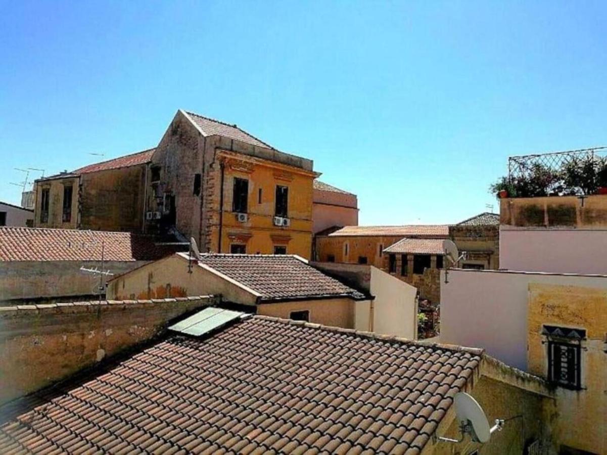 Tavola Tonda Apartament Palermo Bagian luar foto